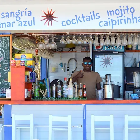 Les Terrasses De Cala Llevado