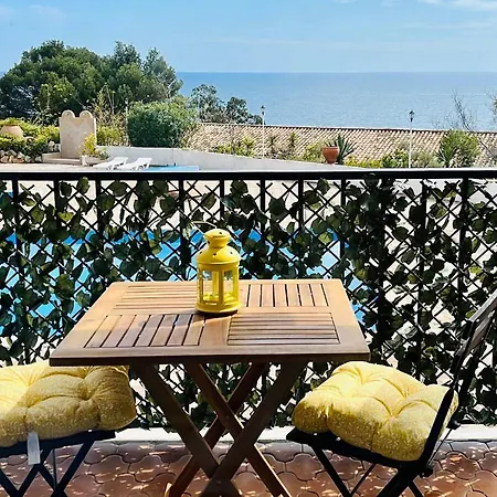 Lägenhet Les Terrasses De Cala Llevado